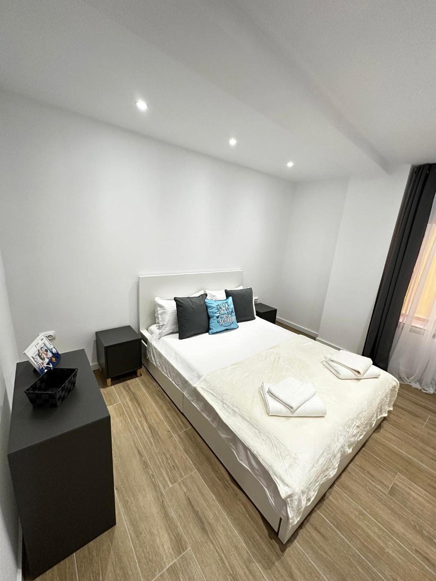Sea Breeze Apartment 쿠엘라 외부 사진