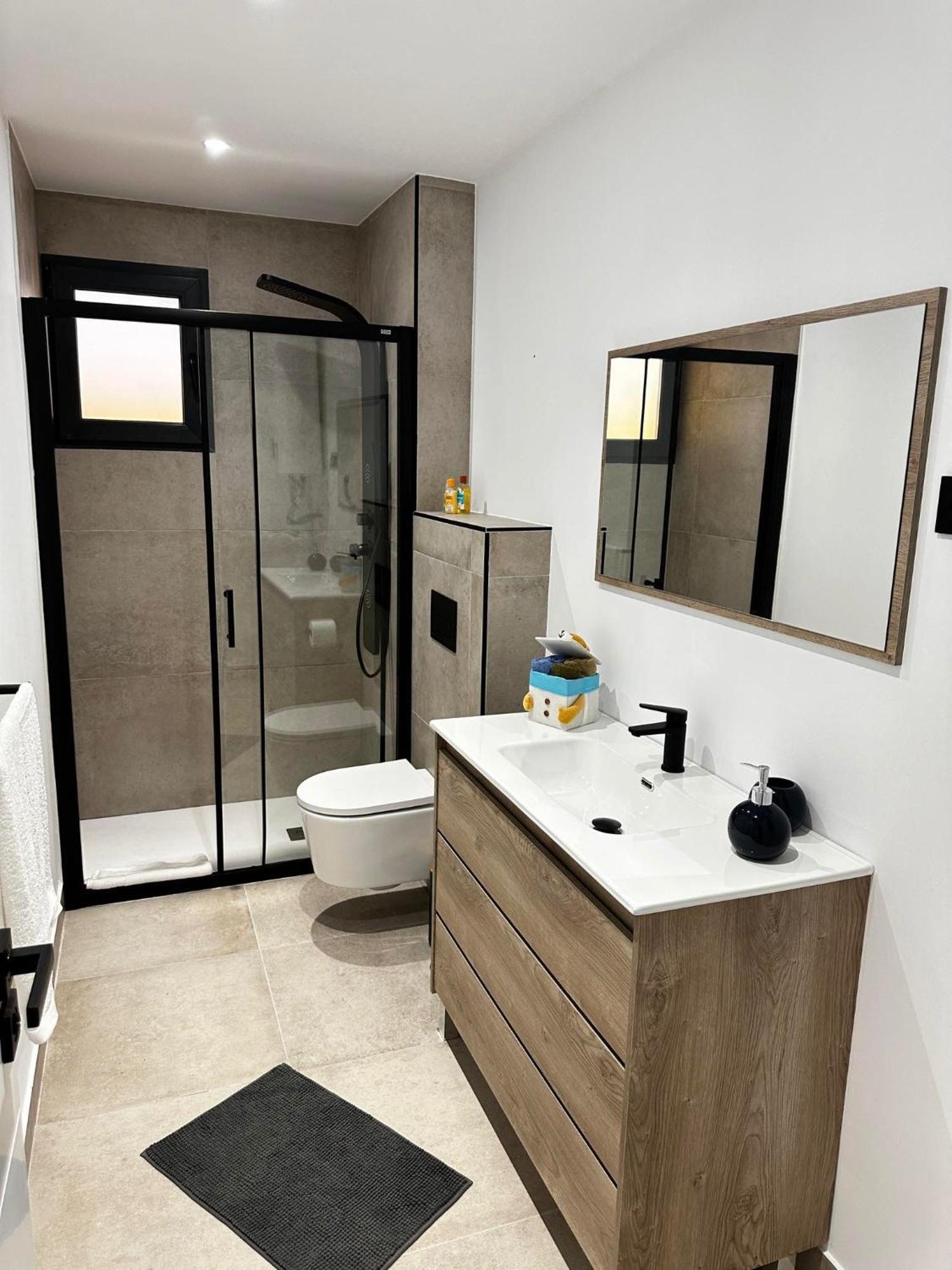 Sea Breeze Apartment 쿠엘라 외부 사진